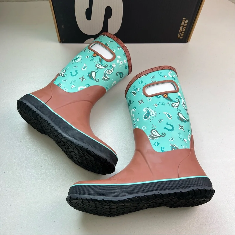 Bogs NIB Turqouise Paisley Western Rainboots Size 5,6